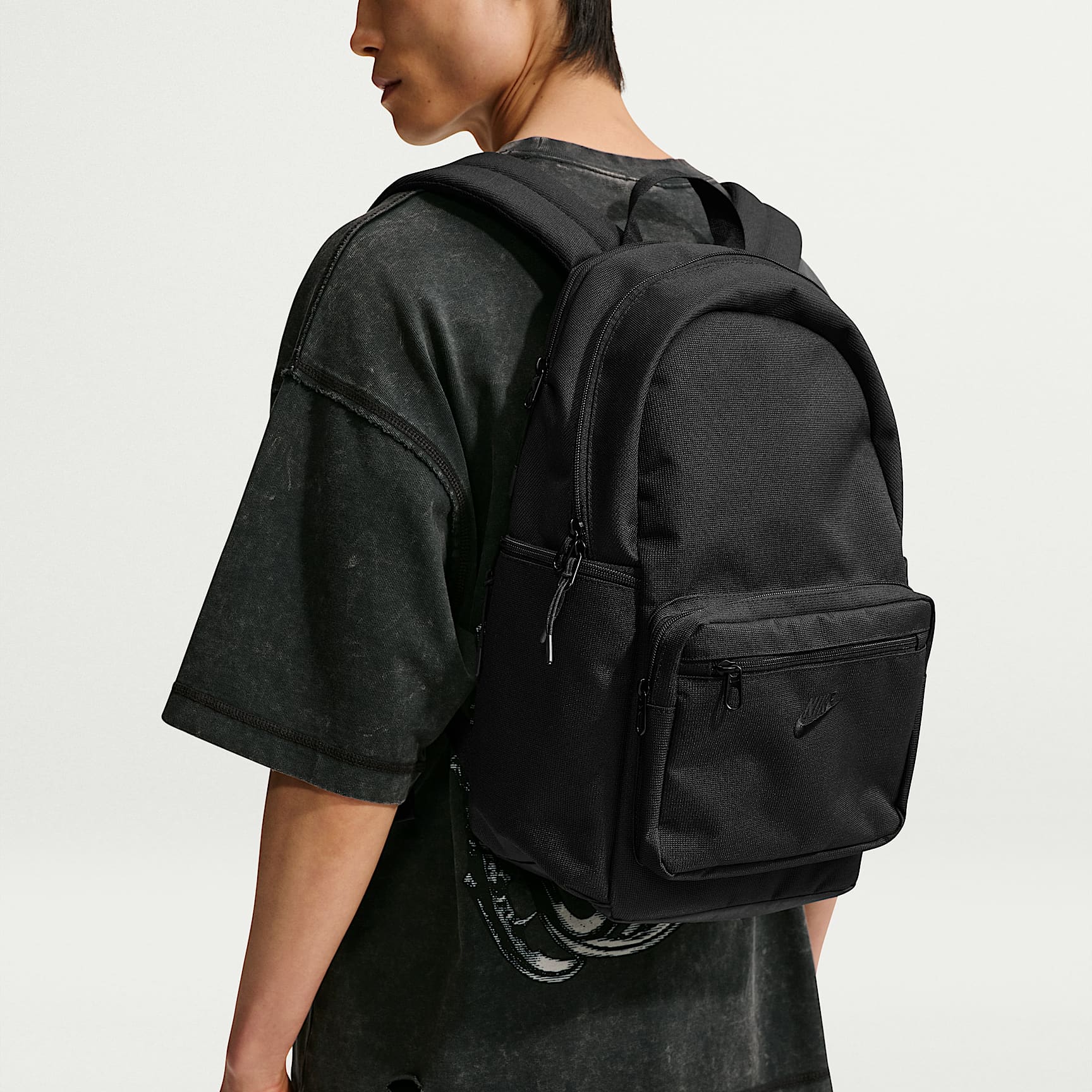 NIKE公式】Nike ヘリテージ ユージーン 2.0 バックパック (20 L